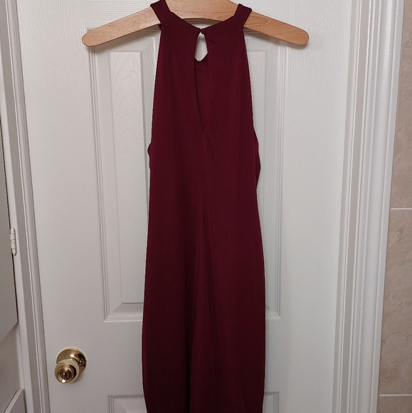 Le Chateau Halter Dress - Picture 5 of 8